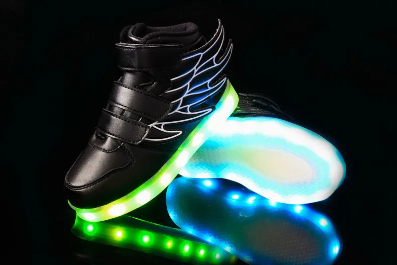 Luminosos para Meninos e Meninas Led com Sola 25 a 37 Tênis Infantis Brilhantes Luminosa Tamanhos 19 Tênis infantis brilhantes, tênis infantis luminosos para
