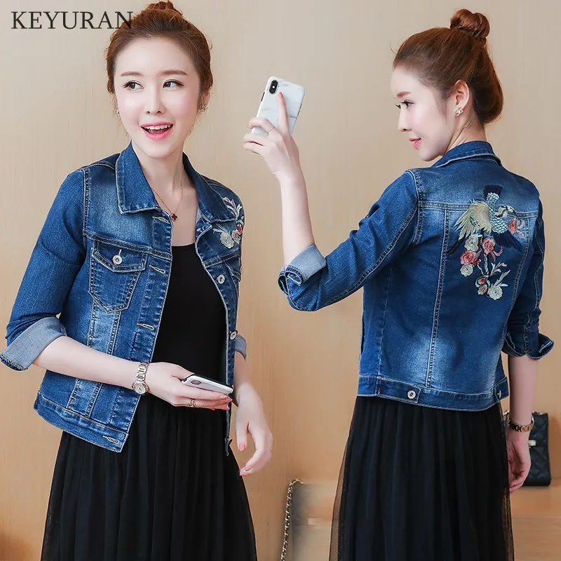 

Women Bird Floral Embroidery Denim Jacket Lady Elegant Single Breasted Jeans Coat Autumn Fashion Outwear capa mujer Plus Size