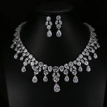 

Beautiful Sparkling Water Drop Cubic Zirconia Full Jewelry Sets Women Bridal Gifts White Gold Color Earring Necklace Set S-001