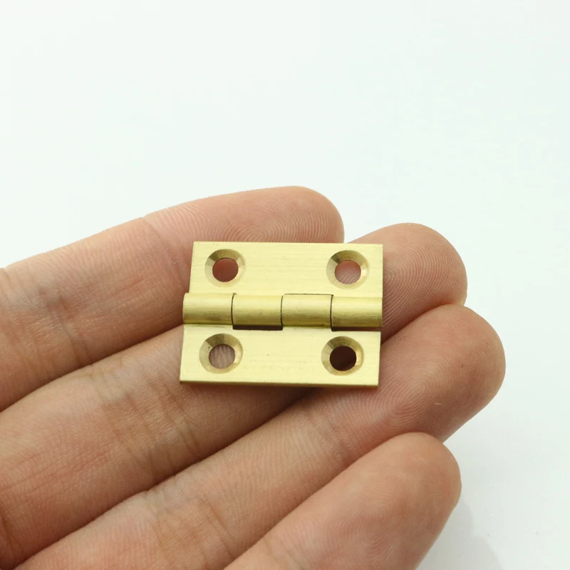 incl nails 1/2th Scale pkg of 4 Miniature Butt Hinges Brass 1/2" Long 