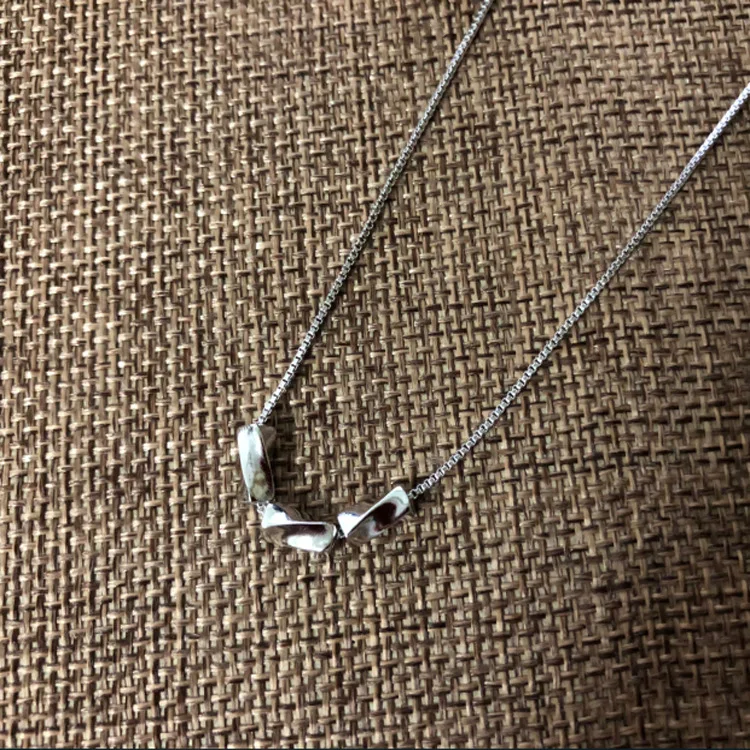 

simple glossy square pendant silver short necklace clavicle chain gift female YN01
