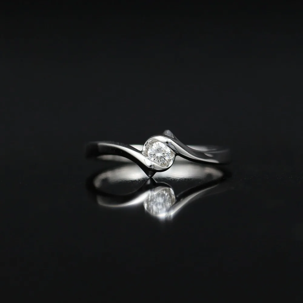 

LASAMERO 0.095 CT FG/VS Round Cut Modern Design Natural Diamond Ring For Women 18k White Gold Certified Engagement Wedding Ring