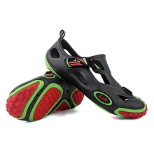 summer New design men patchwork sandals men fashion flip flops men hasp slip on colorful non-slip sandals leisure flats shoes