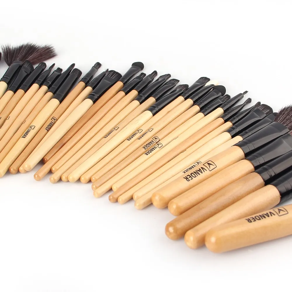 Makeup Brushes (18)