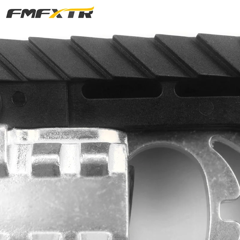 plastic mountain bike pedals