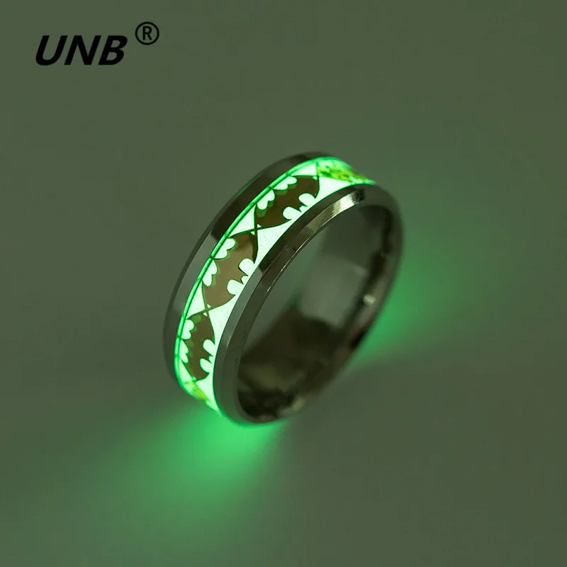 2017 Retro Luminous Men Ring Stainless Steel Batman Men's Rings Wedding Jewelry For Women Metal Material Bijoux Gifts | Украшения и