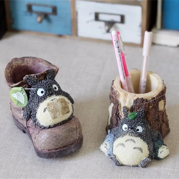 

Creative pen container Oversized shoes shape pen holder Creative Home Furnishing decorative ornaments pen holders gift supply