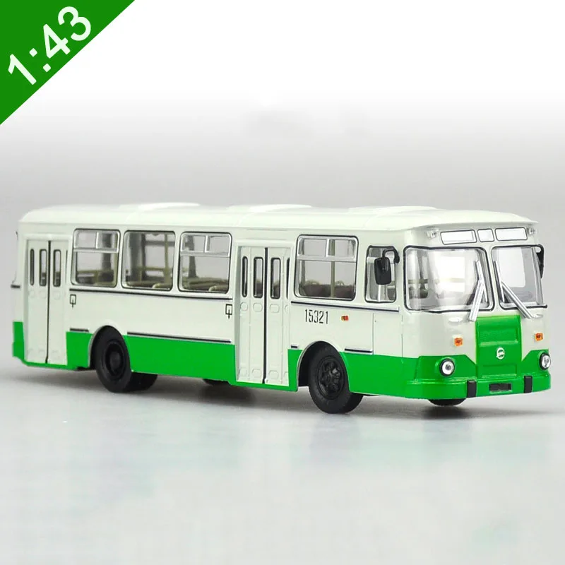 

1/43 High Simulation Russian 677M Alloy Bus Model Die Cast Metal Car Toys For Kids Collection Gifts