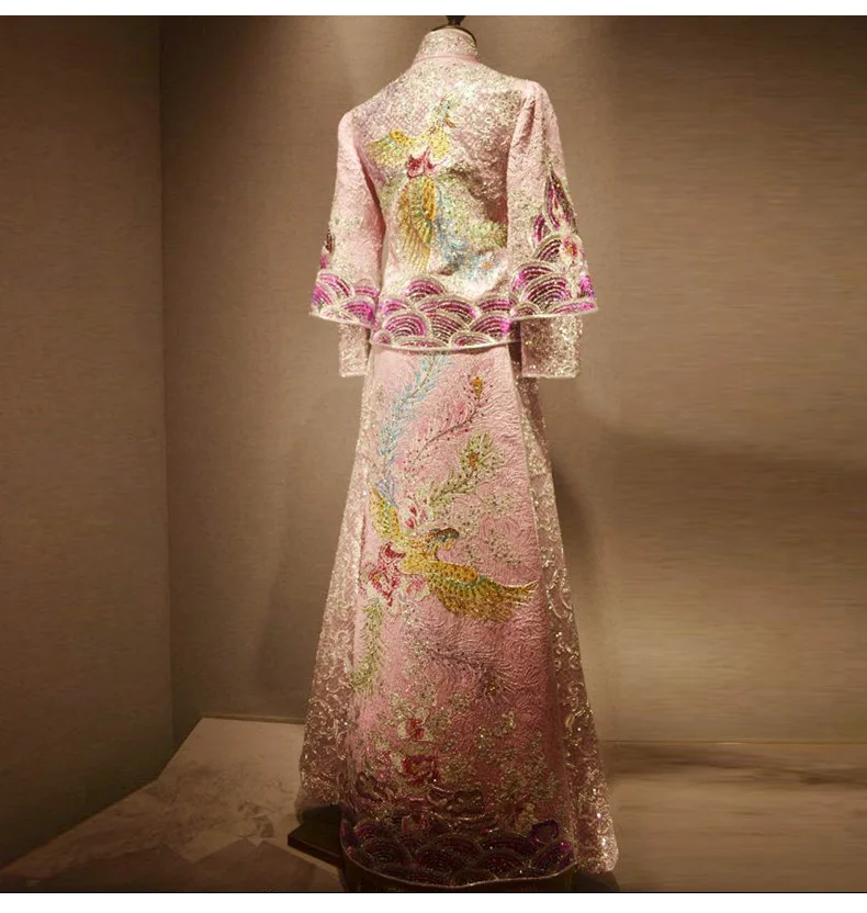 Высокое качество Красный традиционное китайское свадебное платье Длинные Cheongsam ручной работы вышивка дракон феникс Qipao Ретро Халат