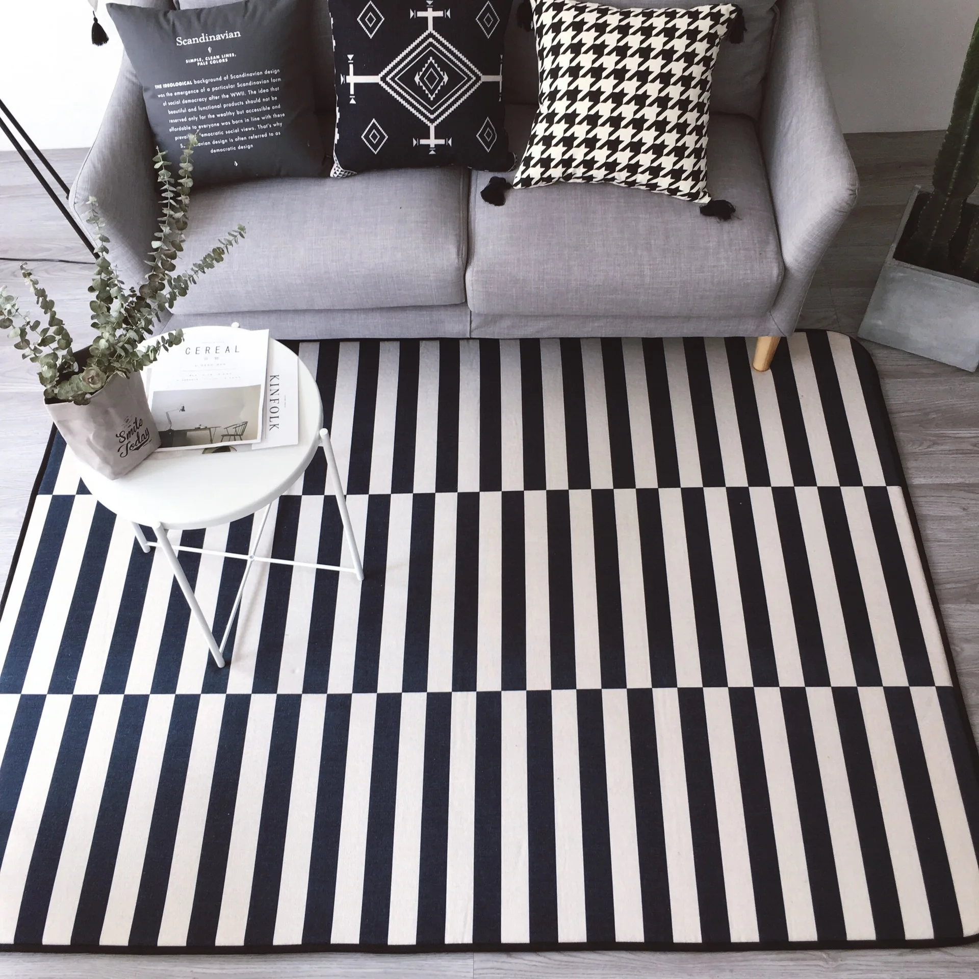 Black/White Rugs And Carpets
