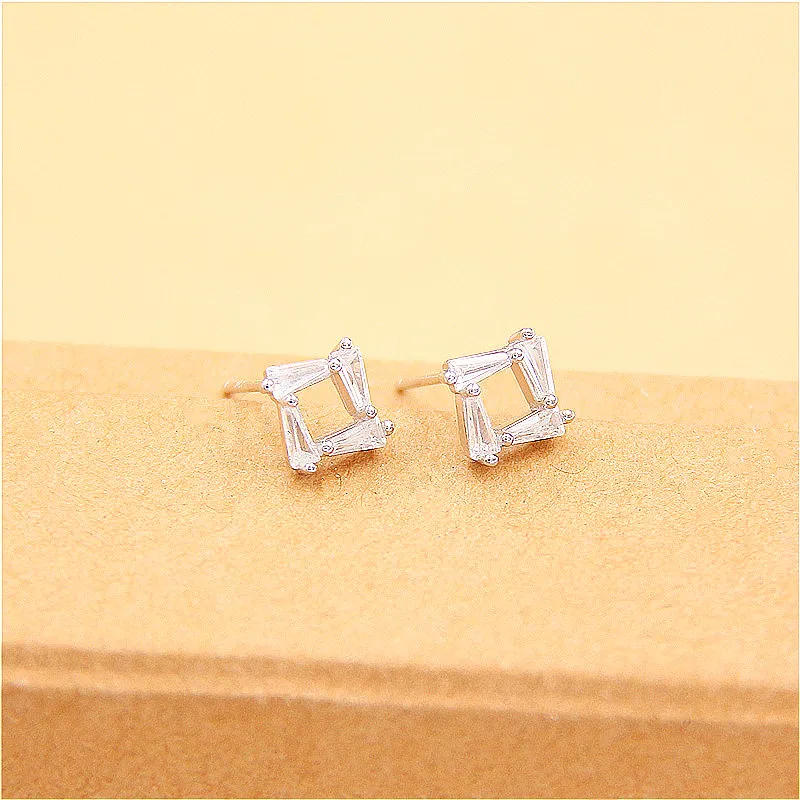 

Fengxiaoling Simple Geometric Rectangle Cubic Zirconia Stud Earrings 100% 925 Sterling Silver Earrings Fashion Summer Jewelry