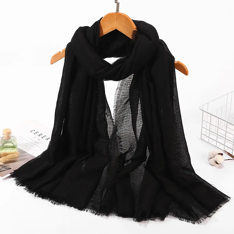 10740851774_1903918631