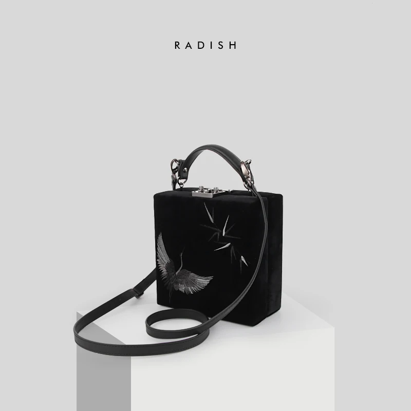 

RADISH Velvet Messenger Package Concise Square Handbags Women Embroidery Decoration Ladies Box Shape Design Clutch Bags