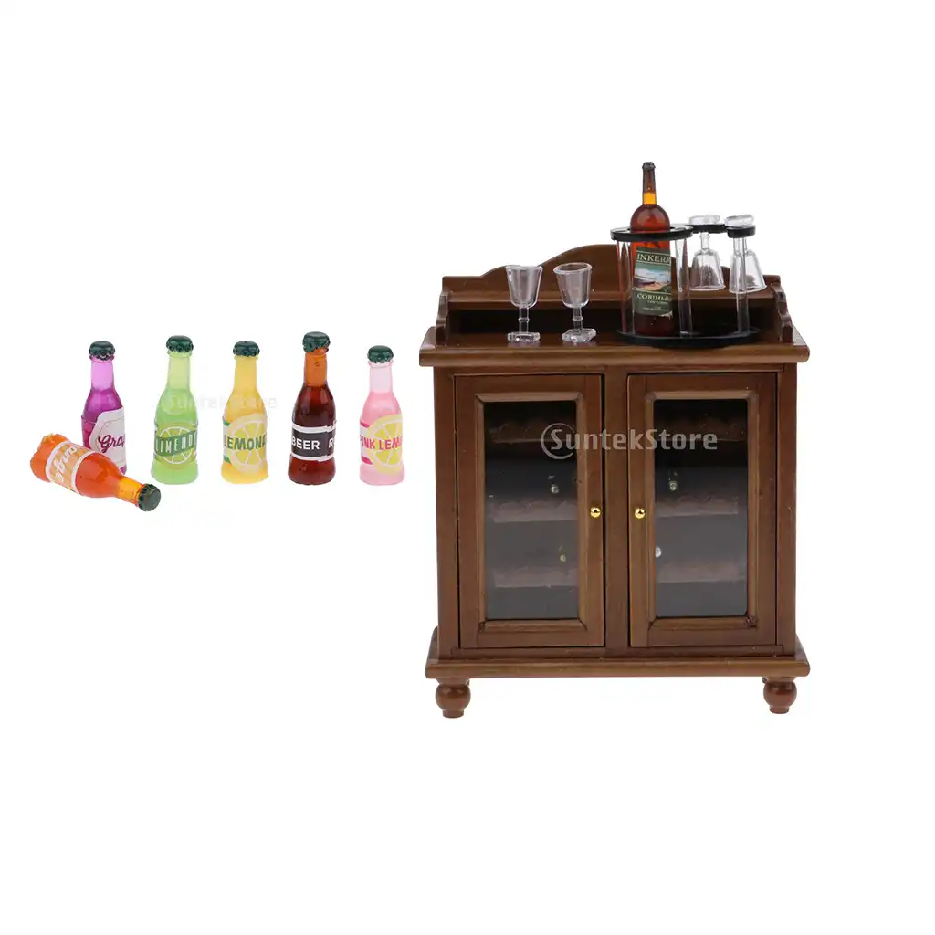 dollhouse furnishings