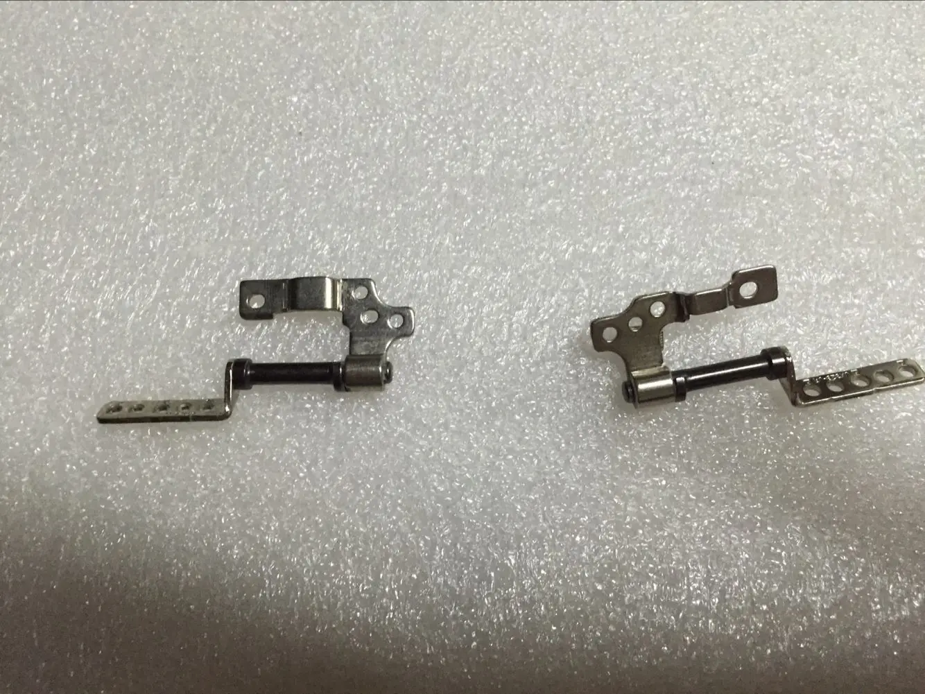 

LED LCD screen hinge For ASUS UX32 UX32VD UX32S UX32K UX32S-SL UX32S-SR series Laptop Hinges Left + Right Not touch