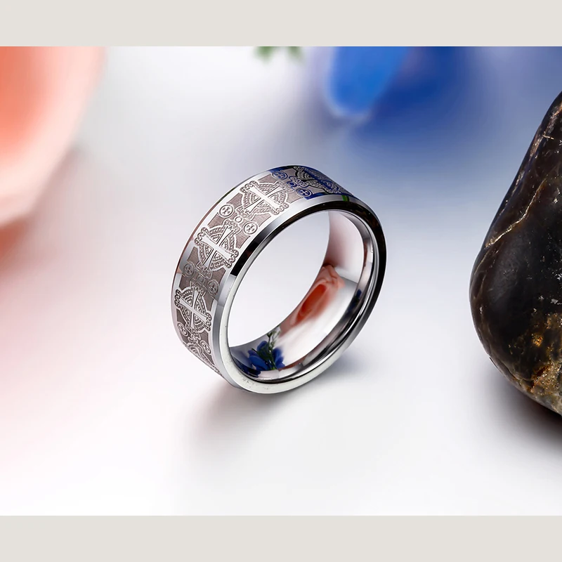 Comprar BONISKISS 8mm Vintage gótico láser grabado Cruz tungsteno anillos de compromiso para hombres alta calidad hombres joyería anillos hombre
