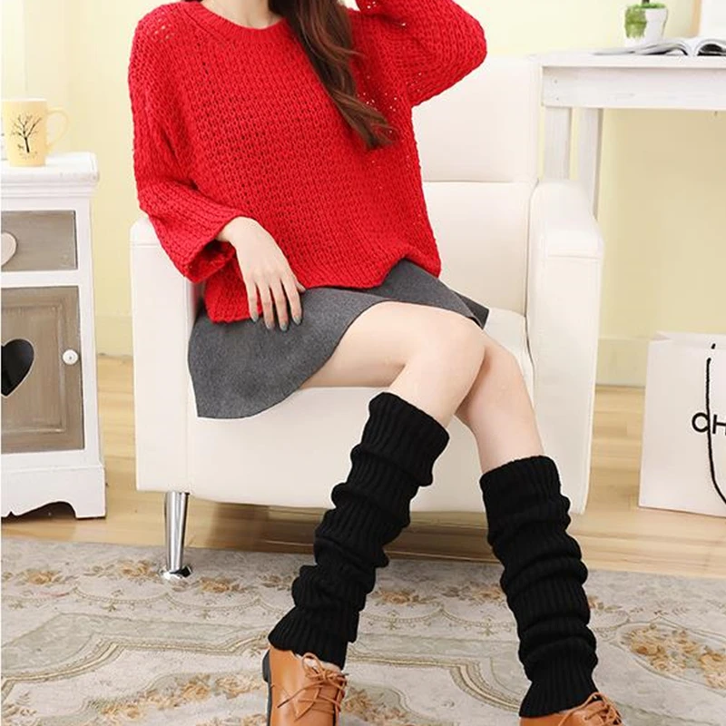 chinese-girls-with-leg-warmers