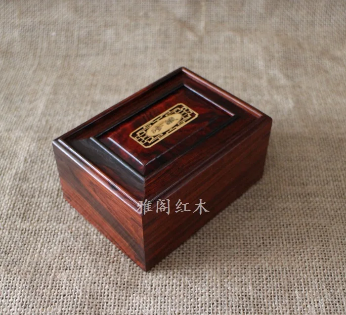 

Factory direct red wood jewelry box rectangular jade jewelry storage box collection box mahogany wood crafts