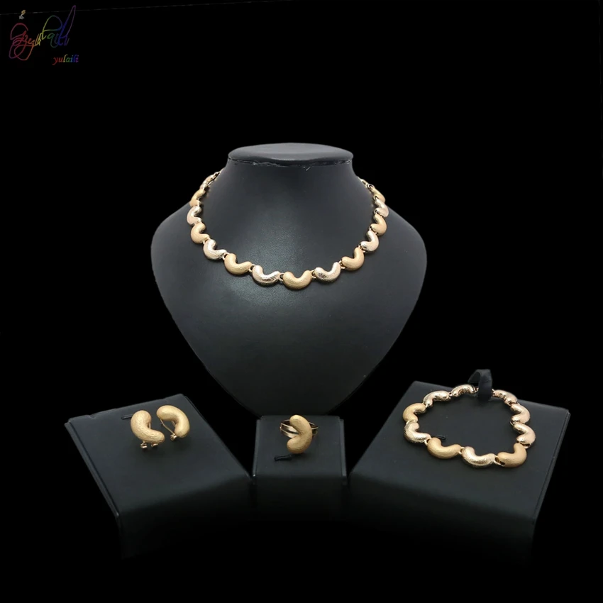 

YULAILI 2018 Free Shipping New Coming Zinc Alloy Gold Color Jewelry Set for Ladies Costume
