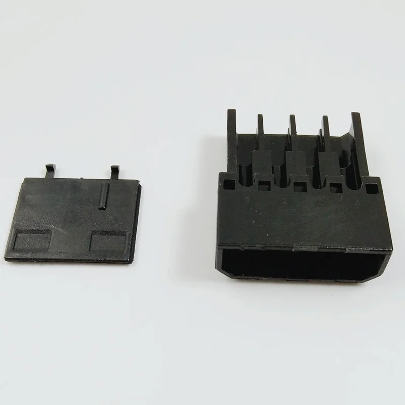 molex_4Pin_male_female_connector_housing_3