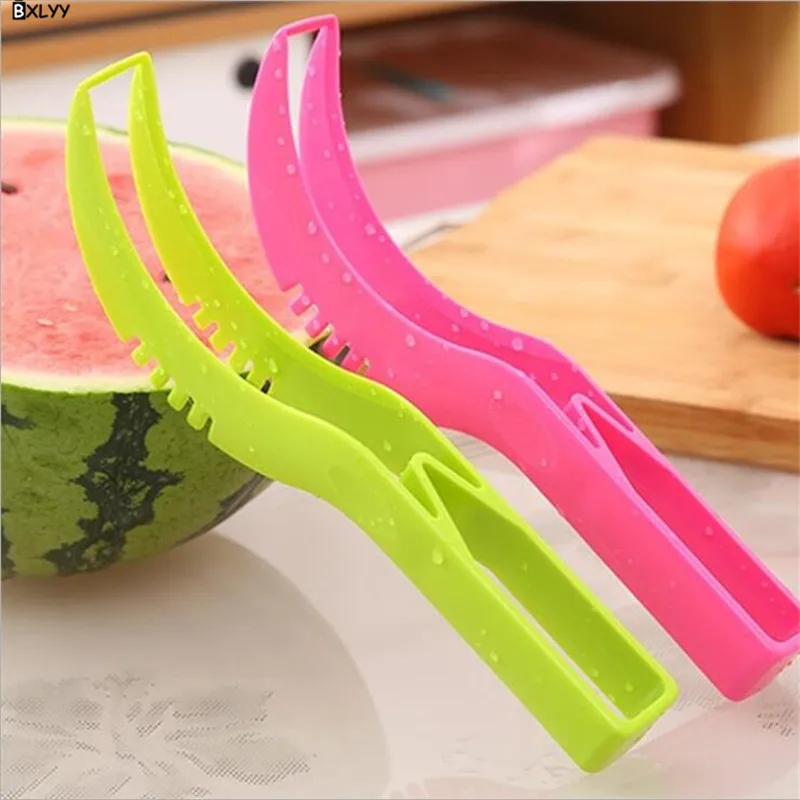 

Plastic Multi-function Watermelon Slicer Fruit Artifact Splitter Fruit Knife Tool Kitchen Gadget Fruit and Vegetable Tools.7z
