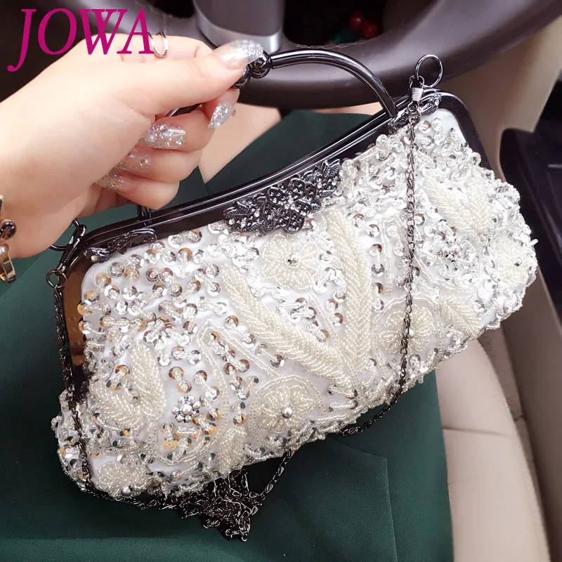 

2019 New Desgin Chinese Style Beading Handbag Retro Sequins Casual Tote Ladies Silver Satin Evening Bags Party Package 3 Colors