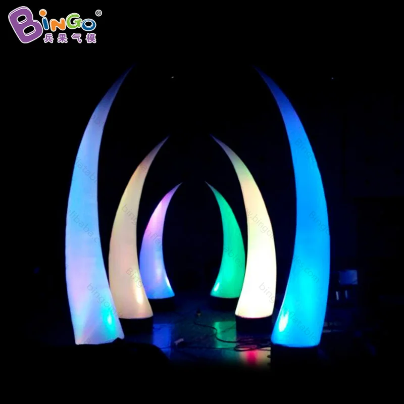

Event / club lighted inflatable curved cone, 2.4m tall decorative led wedding pillars columns for sale