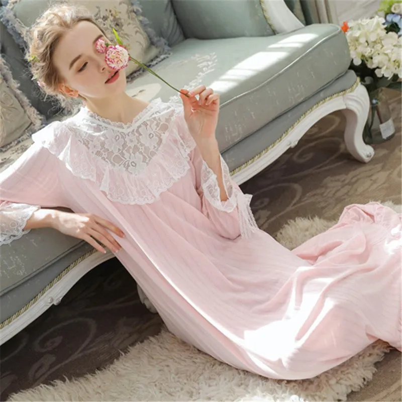 Элегантный стиль корта женское платье с расклешенными рукавами розовое хлопковое Ночное платье длинная ночная рубашка кружевная ночная сорочка Ночная сорочка в викторианском стиле T161