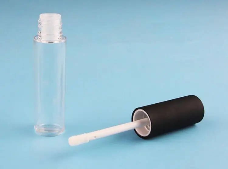lipstick bottle7