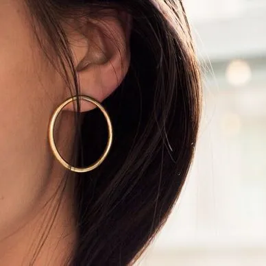 

2017 Fashion Lady Delicate Copper Minimalist Style Solid Geometry Round Beautiful Earrings Stud Earrings