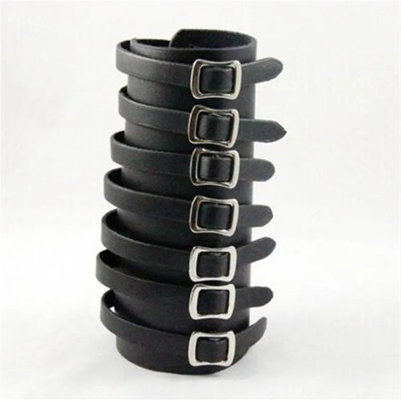 

Star Love Botton FLY Cosplay Props Style Punk Rock Leather Wrist Strap Cuff Acc Wrist Support Guard Knight Play Props Bracers