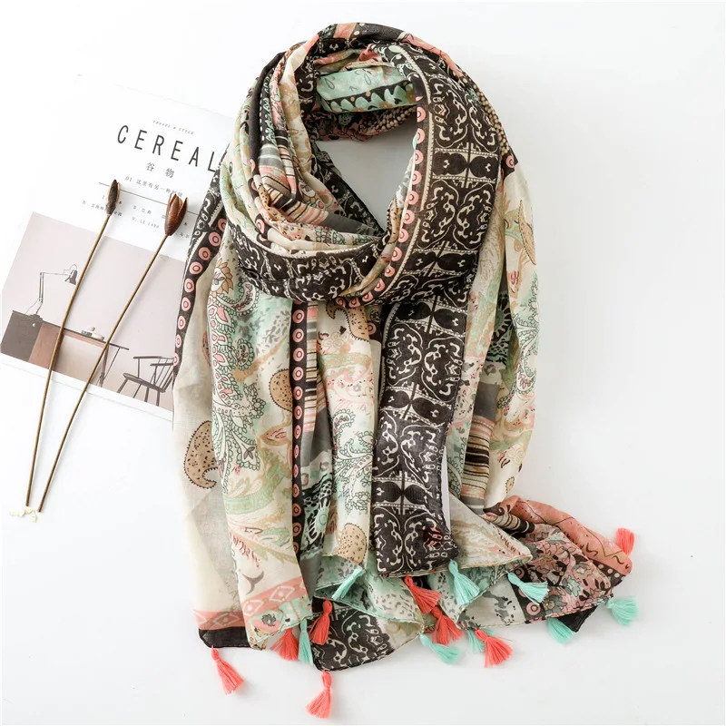 

Women Brand Cashew Floral Tassel Viscose Shawl Scarf Autumn Winter Vintage Design Pashmina Bandanas Female Muslim Hijab Sjaal
