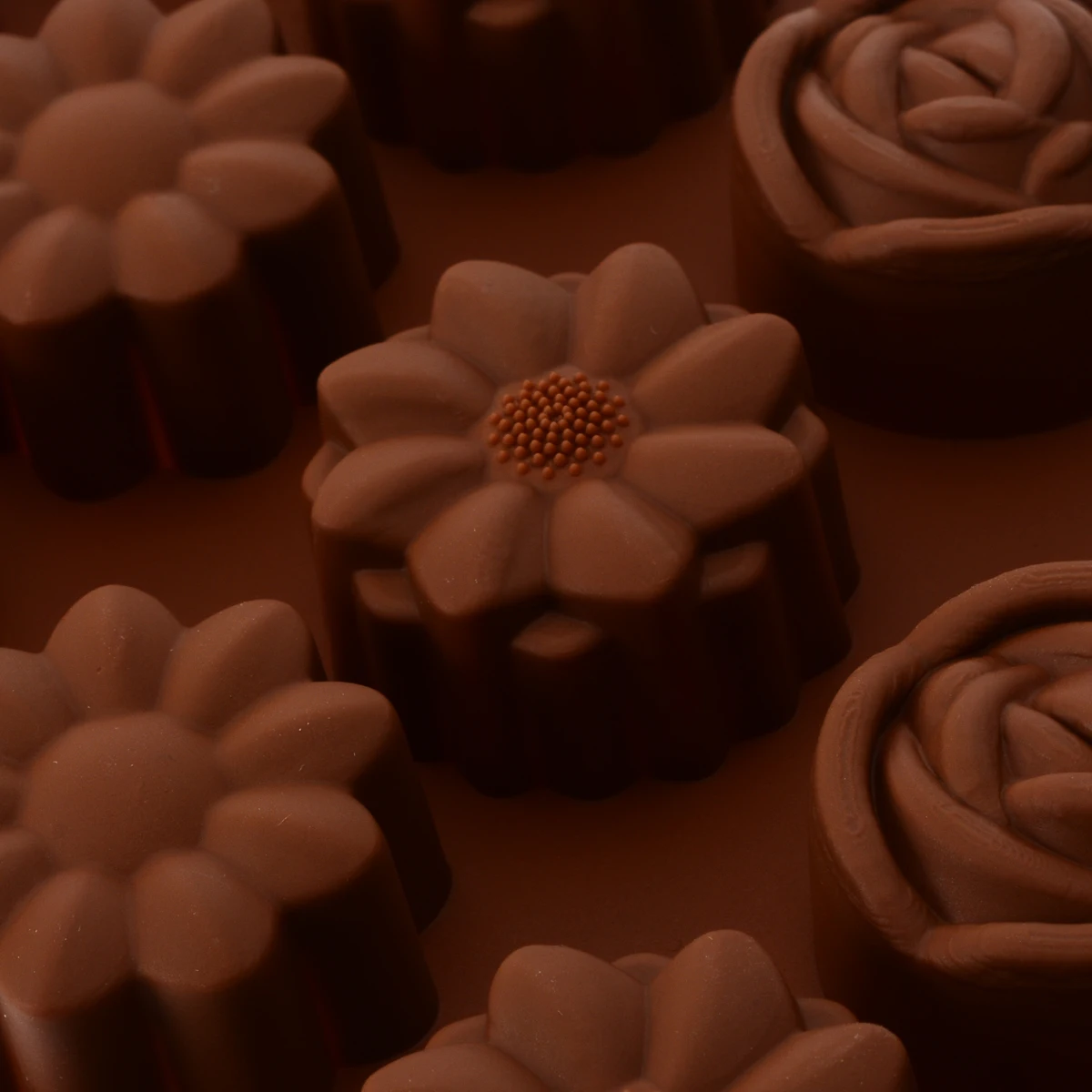 15 Cavity Silicone Flower Rose Chocolate Mold Reusable Cake Soap Candy Cookies DIY Fondant Mould Kitchen Food Decorate Tool