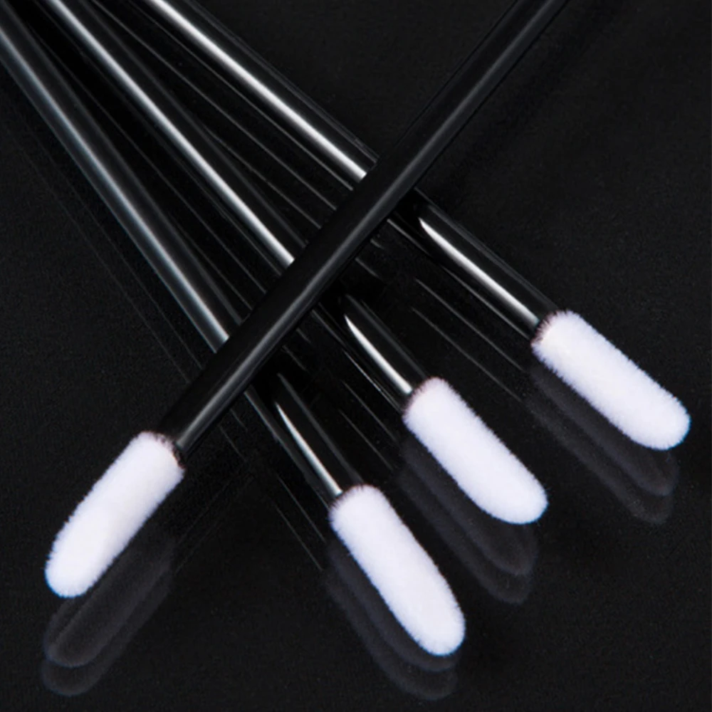 New 50Pcs Lipbrush Makeup Brushes Disposable Cosmetic Lip Brush Lipstick Gloss Wands Applicator Make Up Tool Brush Black&Clear (6)