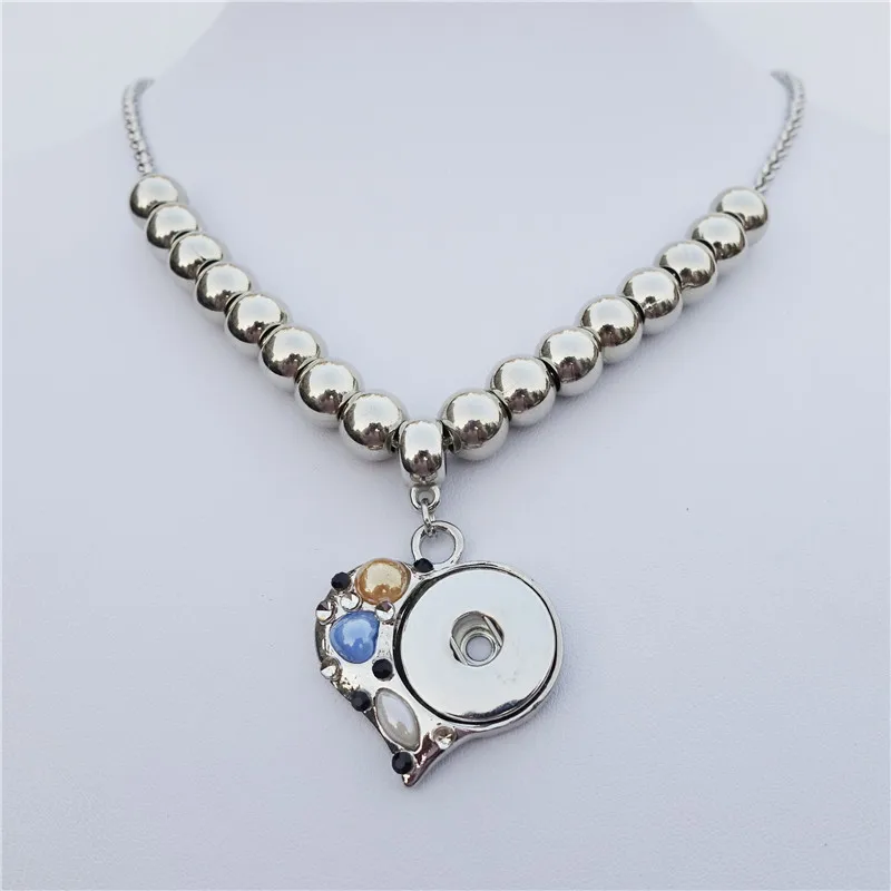 

CCB Beads Multicolor Heart Pendant Metal 18mm Snap Buttons Necklace For Women Gift