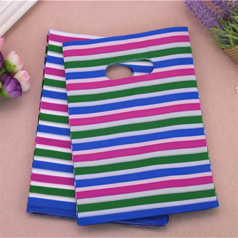 2016 New Style Wholesale 100pcs/lot 15*20cm Rainbow Line Plastic Packaging Gift Bags With Handles