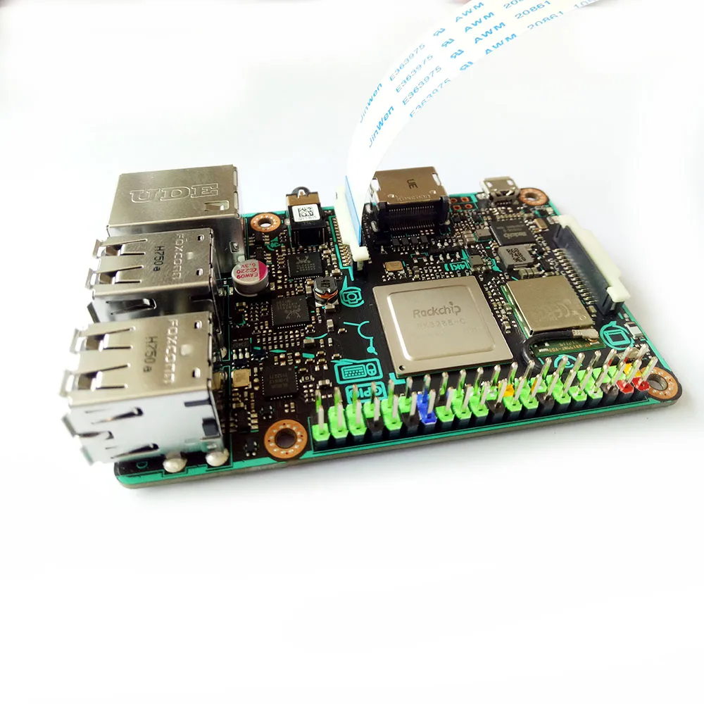 ASUS SBC Tinker board S RK3288 SoC 1 8 ГГц четырехъядерный процессор 600 МГц Mali T764 GPU 2 Гб LPDDR3 и 16 eMMC