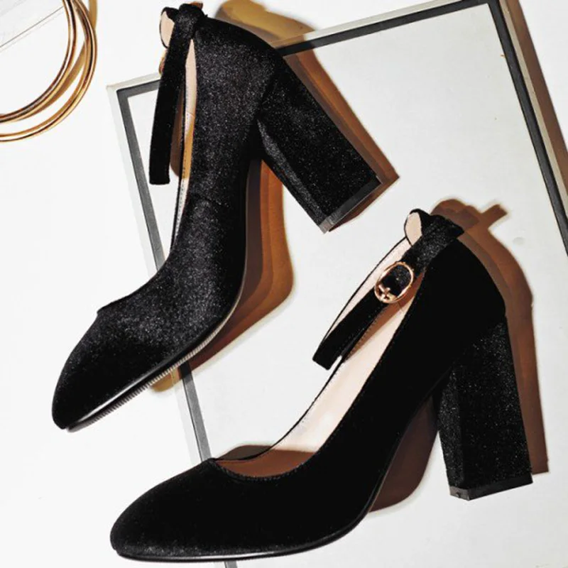 black_suede_block_heel_pumps