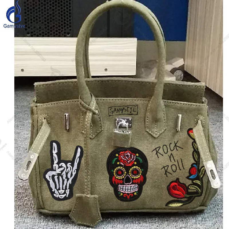 

Gamystye women Canvas bag army green Man Travel Bags Causal Shoulder Bags with lock Rock and Roll ROSE Skull 2019 new Fashin bag