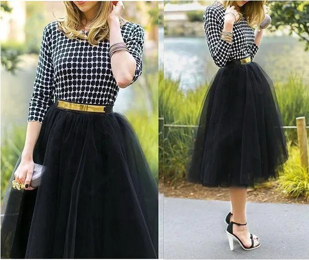 black skirt