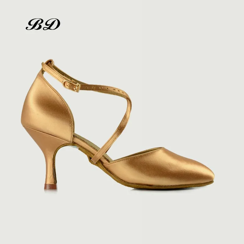 DANCE SHOES 2