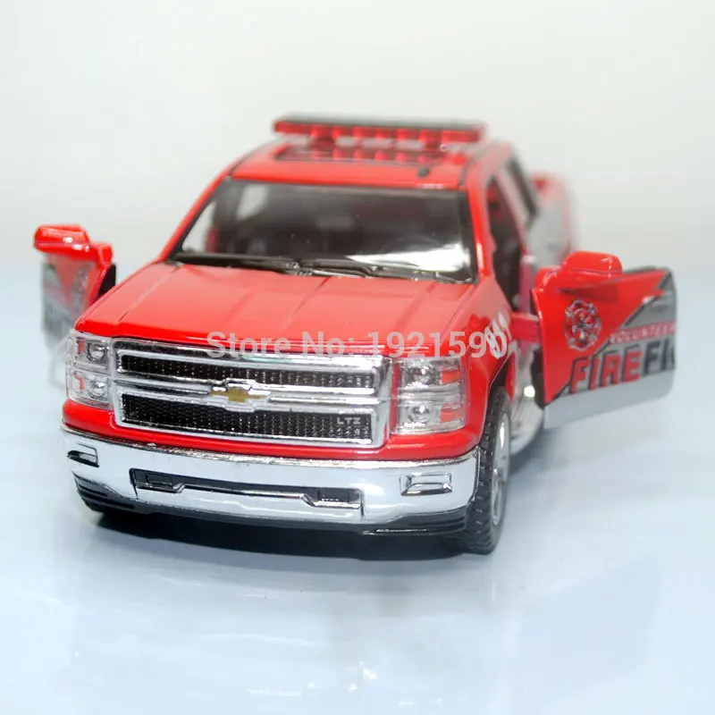 KT 1/46 масштаб автомобиля игрушки полиции Ver. 2014 Chevrolet Silverado литая под давлением металлическая модель автомобиля для подарка/детей/коллекции