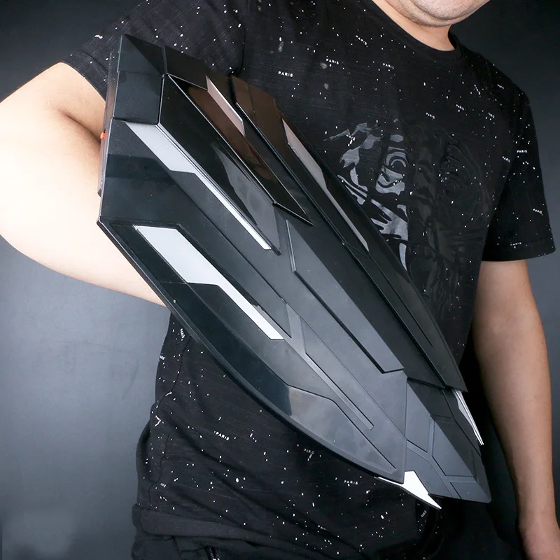 

1:1 Avengers Infinity War Shield Black Panther Weapons Cosplay Captain America Prop Shield New Weapons Halloween toys children