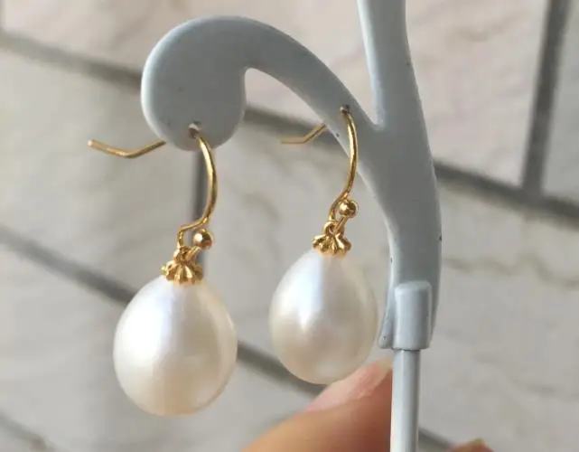 

charming12-13mm baroque south sea white pearl earring 14k