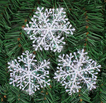 

30pcs 15 cm white plastic fake snowflake Christmas party pendant New Year Christmas tree ornaments window decoration