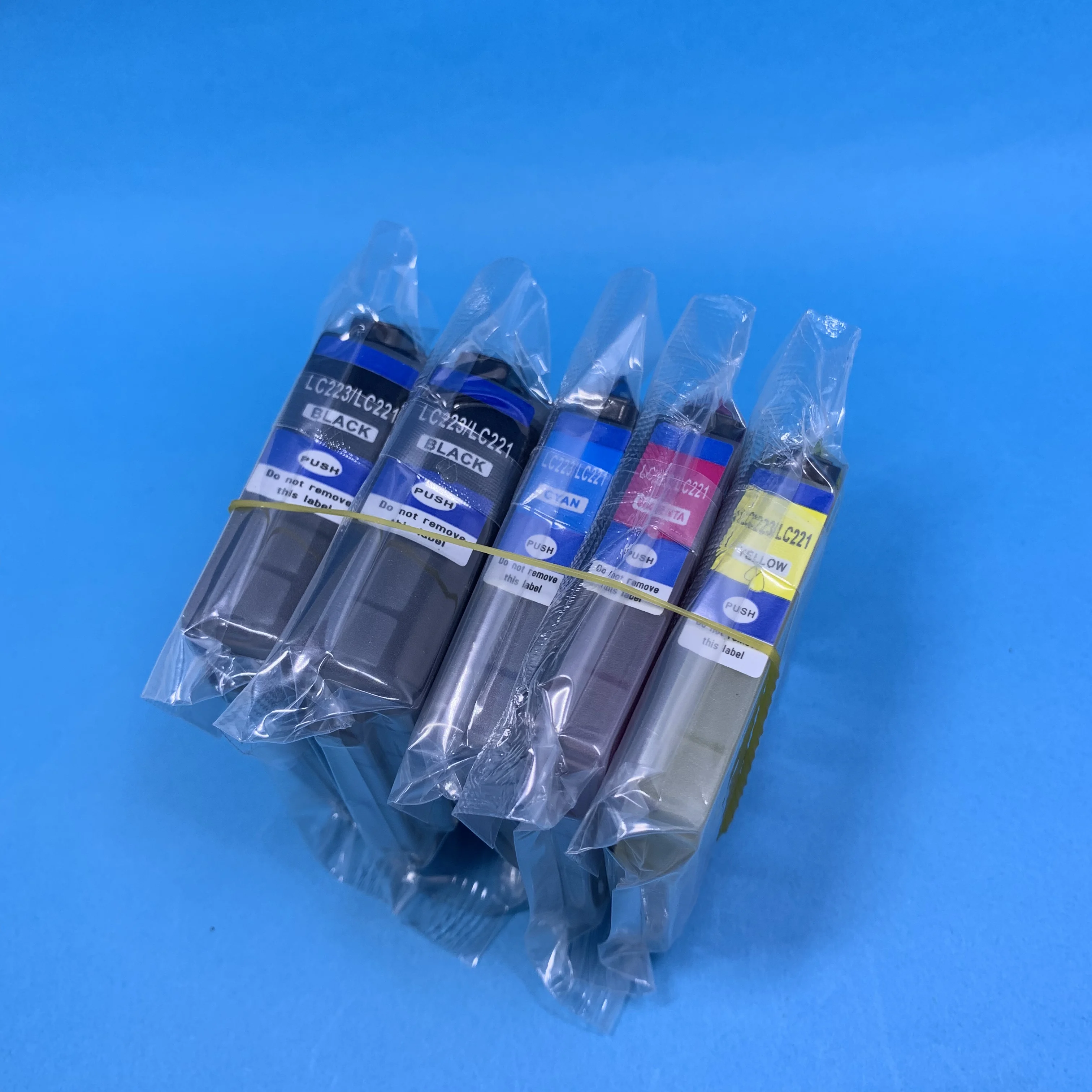 

YOTAT 2BK+3C Ink Cartridge LC223 LC221 for Brother DCP-4120D MFC-J4420DW/J4620DW/J4625DW MFC-JJ5320DW/J5620DW/J5625DW/J5720DW