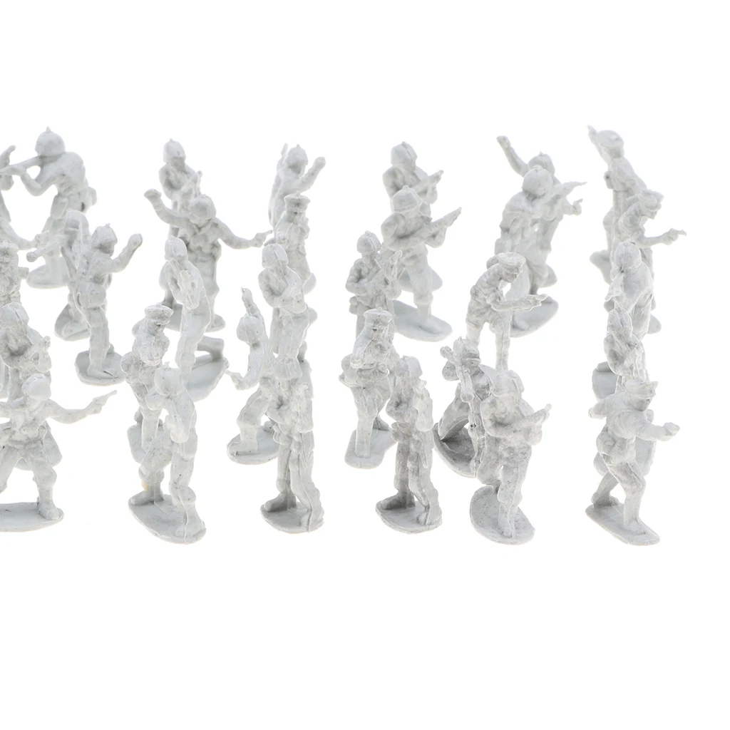 100 Pieces 2cm Plastic Toy Soldier Action Figures Model Playset Army Men Accessories 