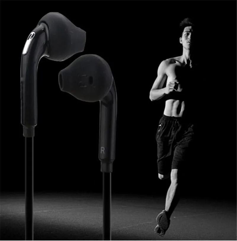 with Mic supper bass Earphone in-Ear type Earphones For Xiaomi SAMSUNG GALAXY S3 S4 Note3 Note 2 S7 N7100 mp3
