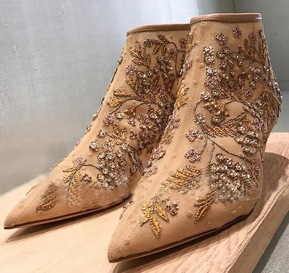Luxury-Gold-Embroidery-Women-Ankle-Boots-Crystal-String-Bead-Pointed-Toe-Short-Bootie-Low-Heels-Women (1)