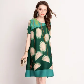 

Women Pleated Dress Colour-matched Digital Loose Big Size New Summer Fashion Wrinkles Dress